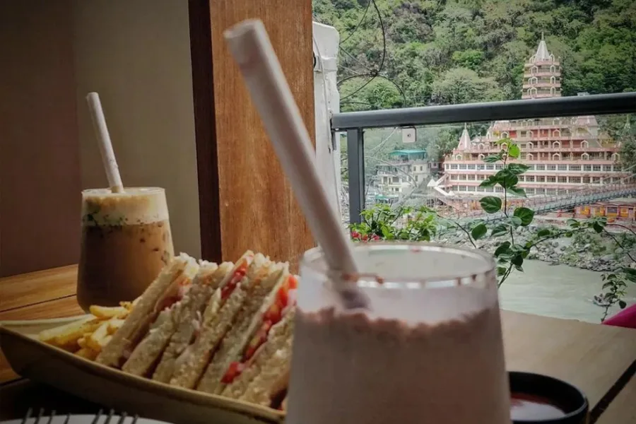 Food and drinks overlooking the Ganga at The Arches Cafe and Bakery